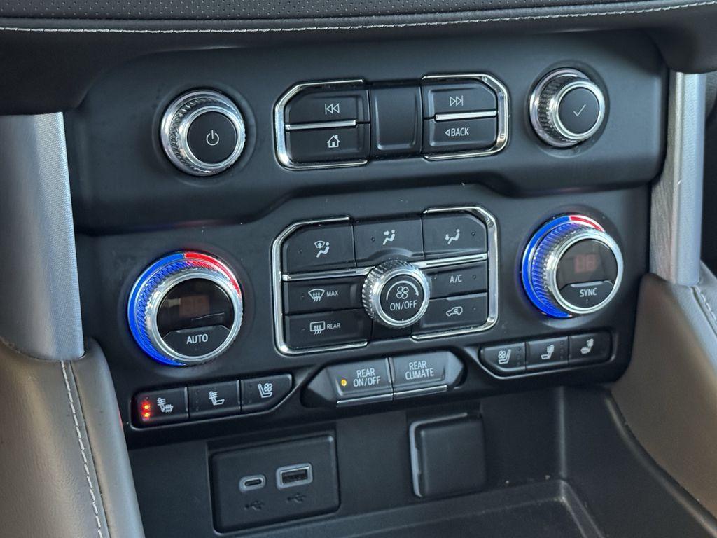 used 2023 GMC Yukon car, priced at $59,984