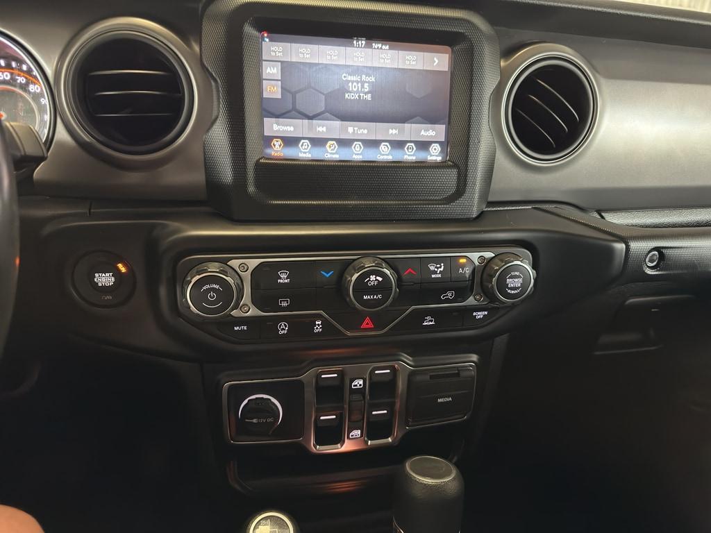 used 2022 Jeep Wrangler Unlimited car, priced at $31,984
