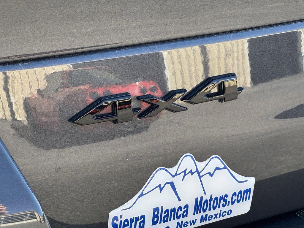 new 2025 Jeep Grand Cherokee L car, priced at $48,050