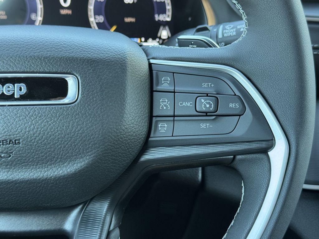 new 2025 Jeep Grand Cherokee L car, priced at $48,050