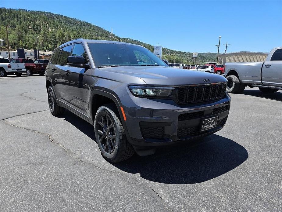 new 2024 Jeep Grand Cherokee L car, priced at $43,025