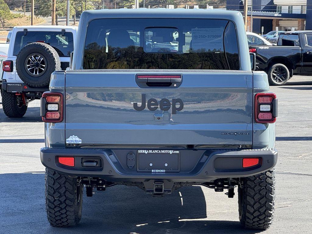 new 2025 Jeep Gladiator car, priced at $51,190