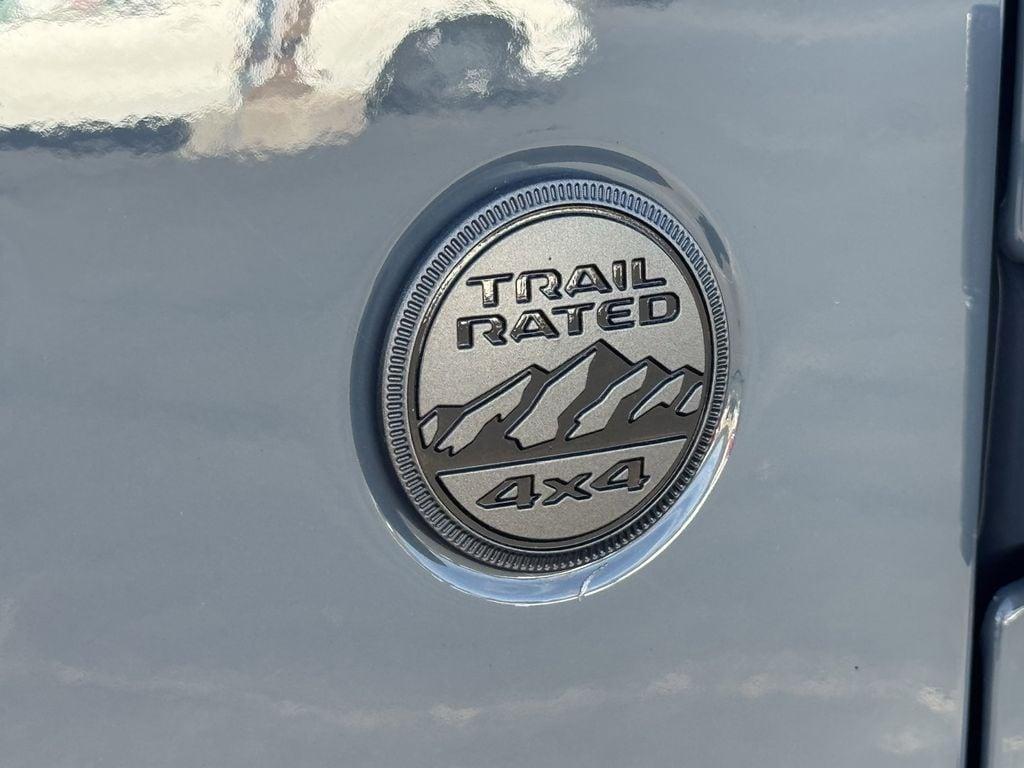 new 2025 Jeep Gladiator car, priced at $51,190