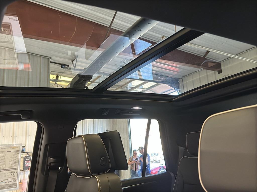 new 2025 Chevrolet Tahoe car, priced at $88,810
