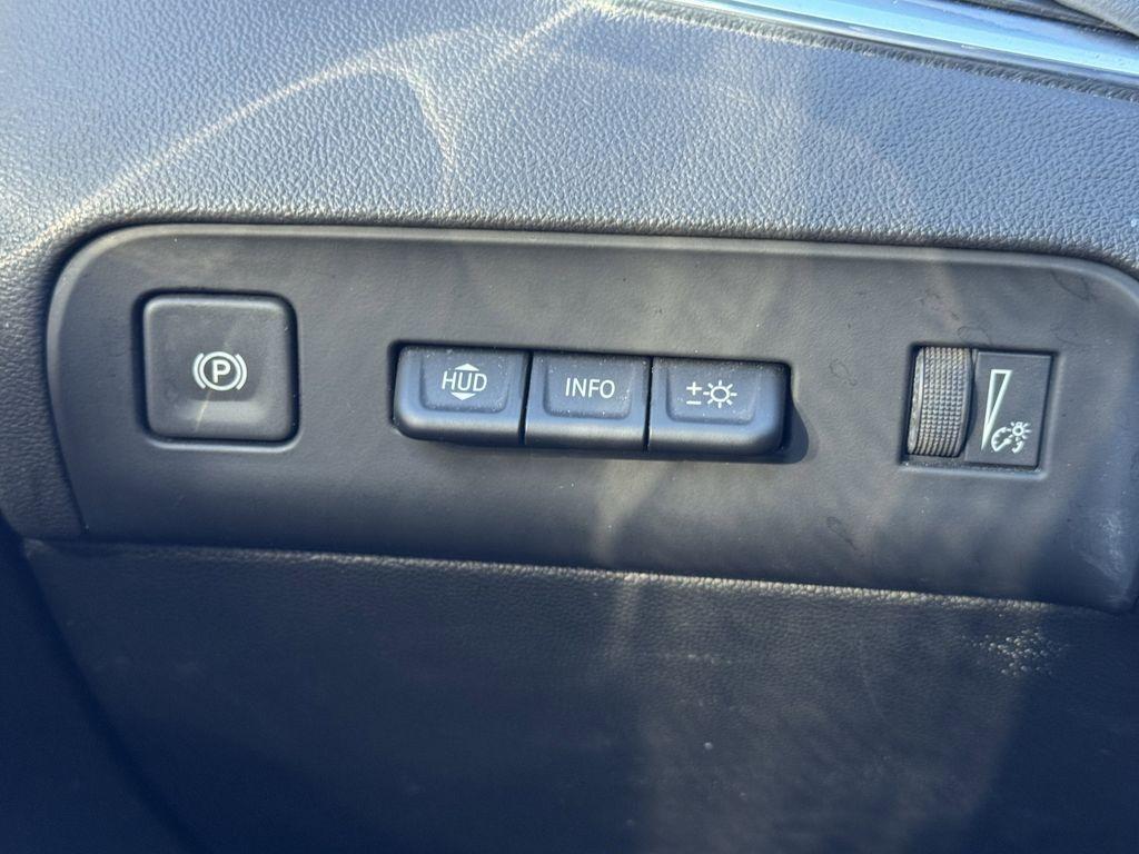 used 2024 Buick Enclave car, priced at $34,984