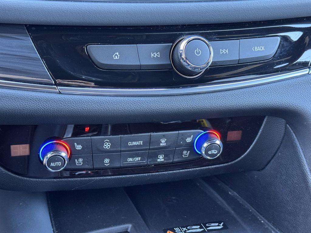 used 2024 Buick Enclave car, priced at $34,984