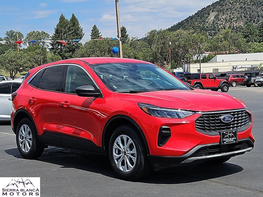 used 2024 Ford Escape car, priced at $24,984