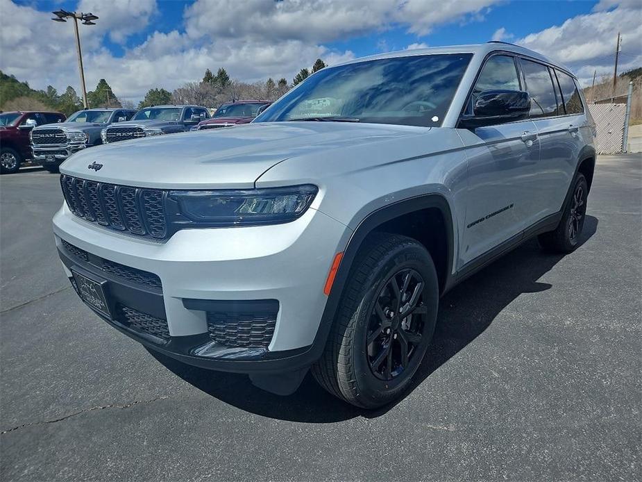 new 2024 Jeep Grand Cherokee L car, priced at $43,856