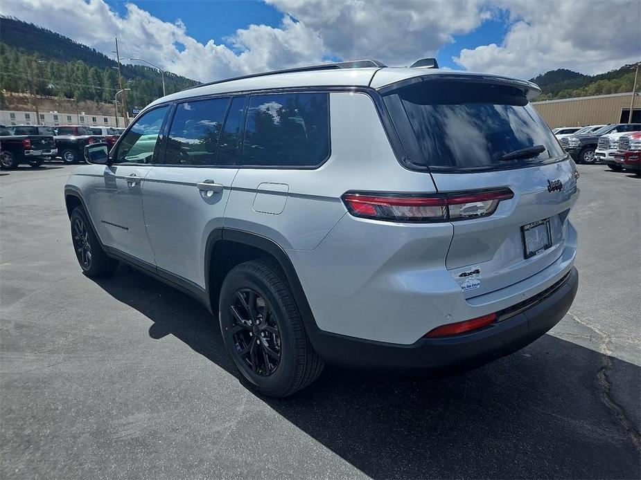 new 2024 Jeep Grand Cherokee L car, priced at $43,856