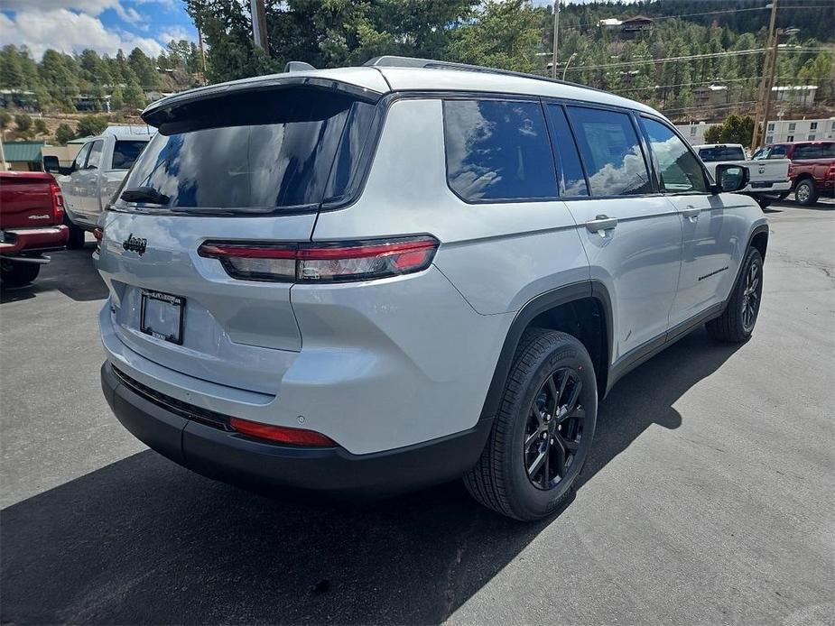 new 2024 Jeep Grand Cherokee L car, priced at $43,856