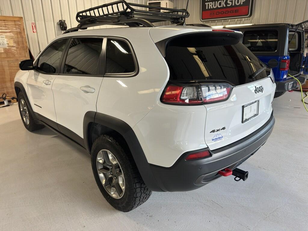used 2019 Jeep Cherokee car, priced at $23,984