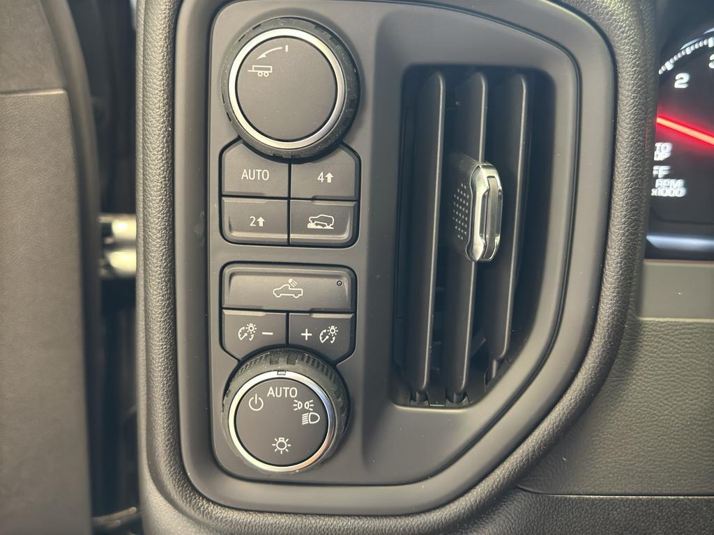 new 2025 Chevrolet Silverado 1500 car