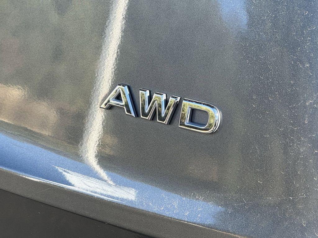 used 2023 Nissan Rogue car, priced at $21,984