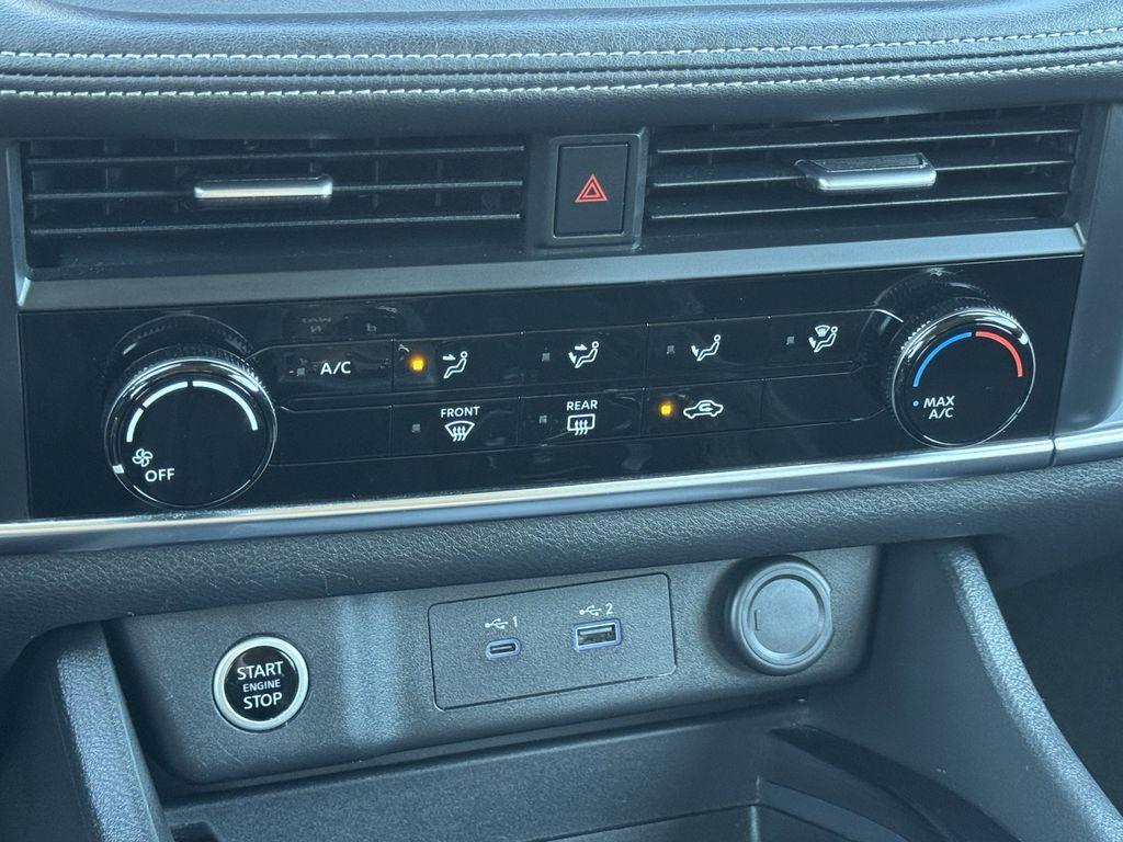 used 2023 Nissan Rogue car, priced at $21,984