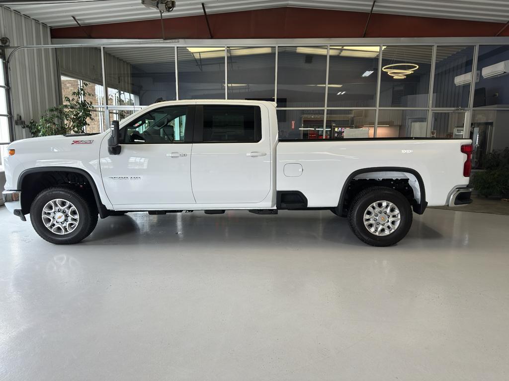 new 2025 Chevrolet Silverado 3500 car, priced at $76,830