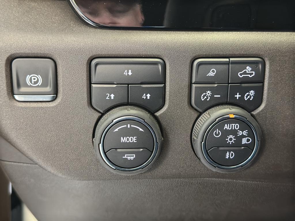 new 2025 Chevrolet Silverado 3500 car, priced at $76,830