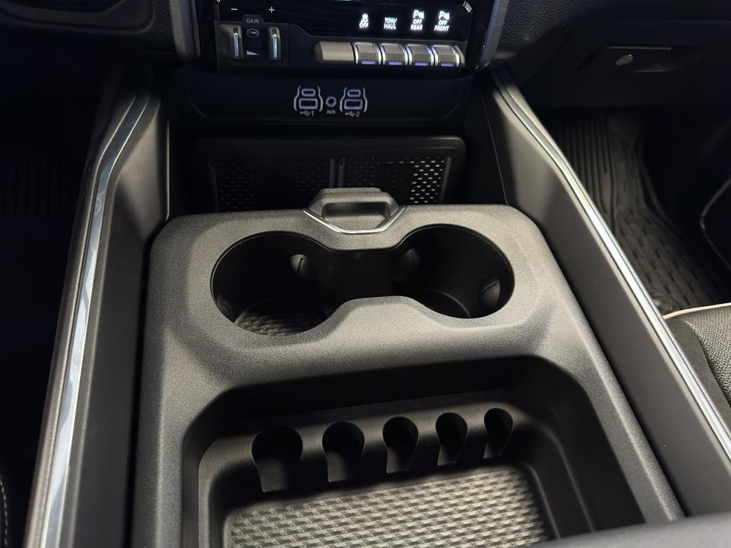new 2025 Ram 2500 car, priced at $72,235