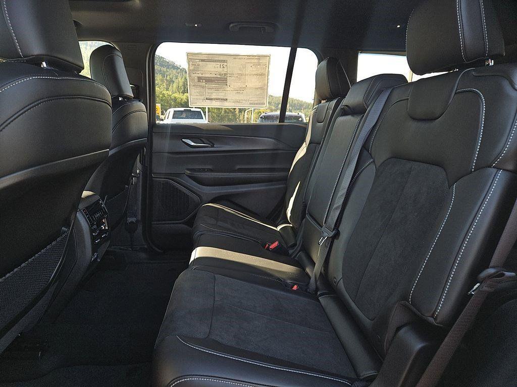 new 2025 Jeep Grand Cherokee L car, priced at $48,450