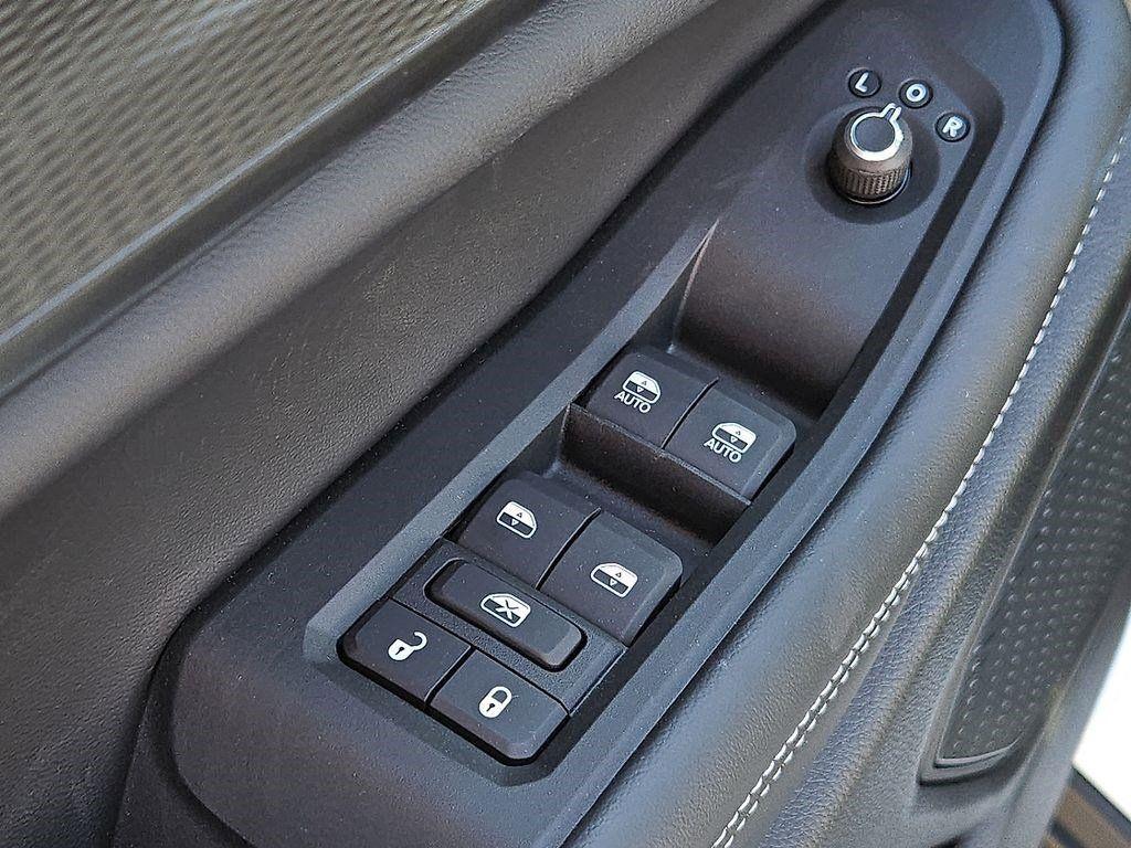 new 2025 Jeep Grand Cherokee L car, priced at $48,450