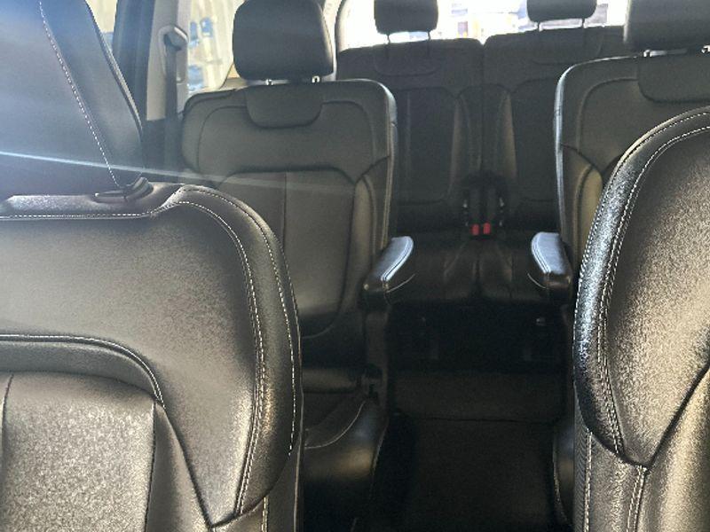 used 2023 Jeep Grand Cherokee L car, priced at $33,984