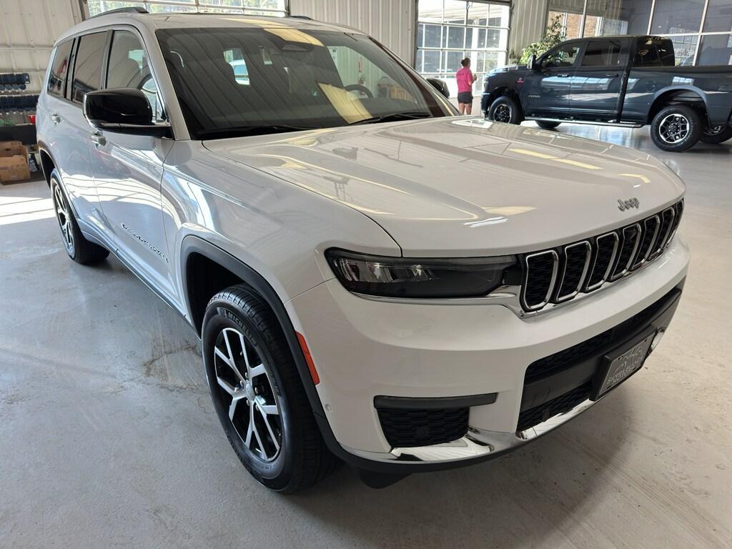 used 2024 Jeep Grand Cherokee L car, priced at $41,833