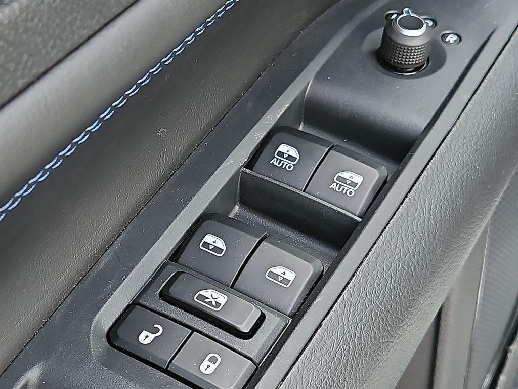 new 2025 Jeep Compass car, priced at $28,260
