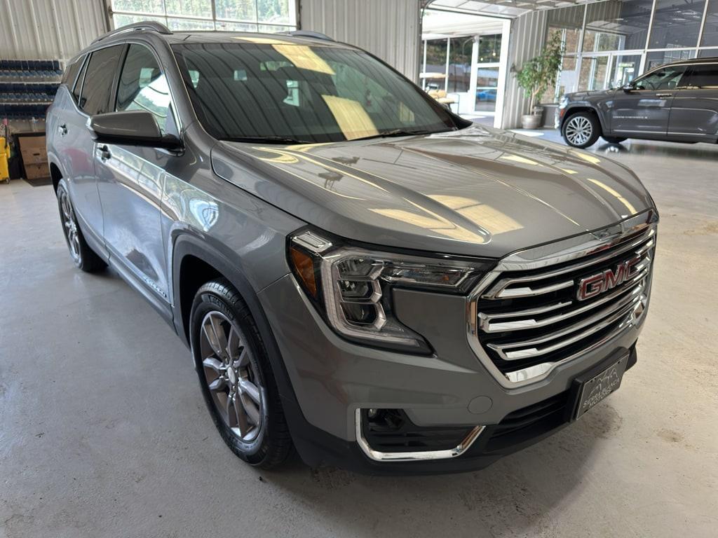 used 2024 GMC Terrain car, priced at $29,984