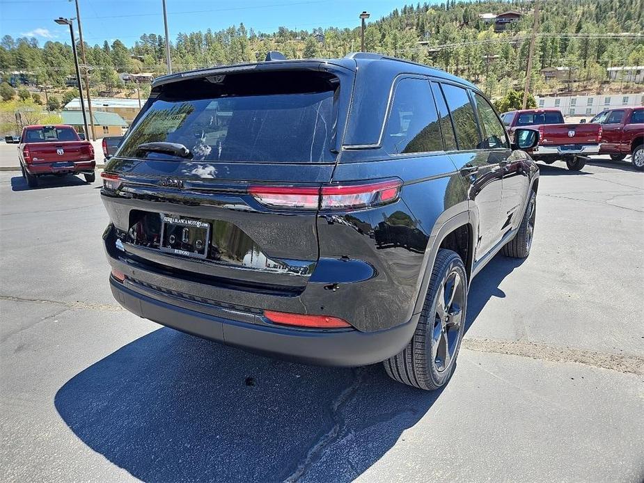 new 2024 Jeep Grand Cherokee car, priced at $53,228