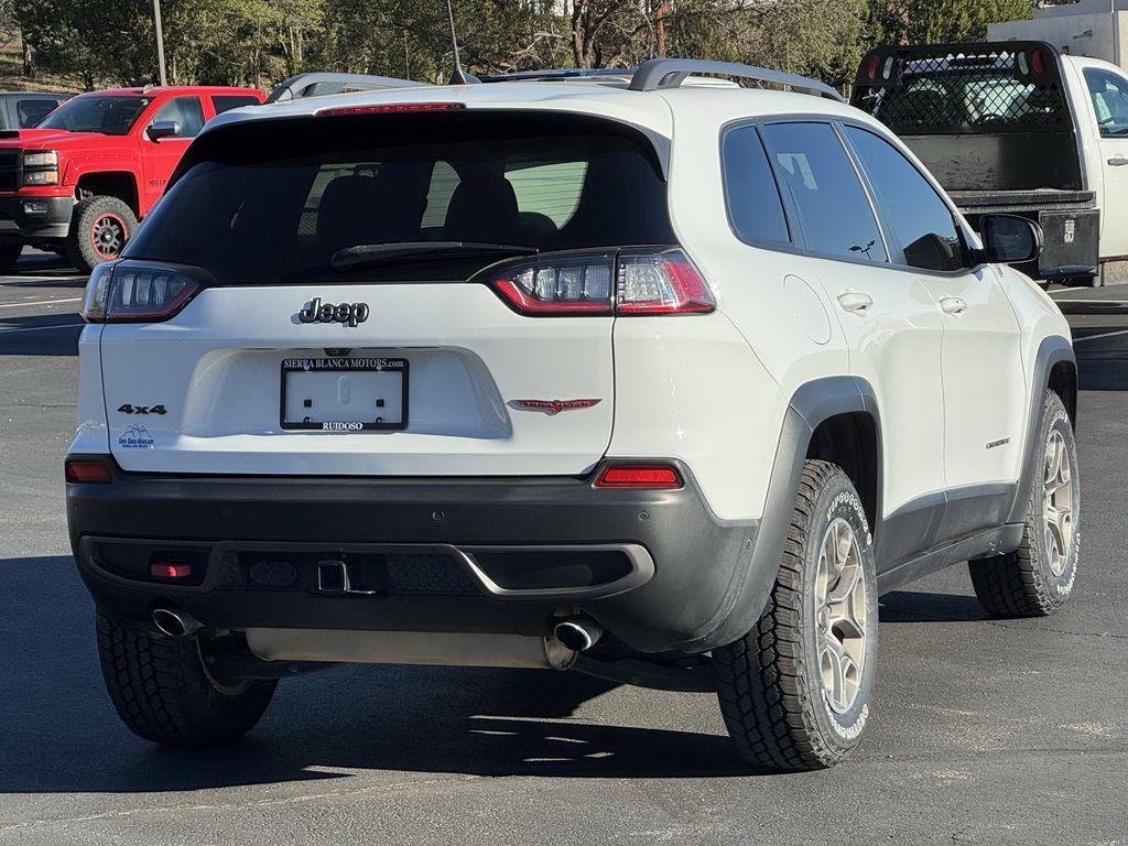 used 2021 Jeep Cherokee car, priced at $22,850