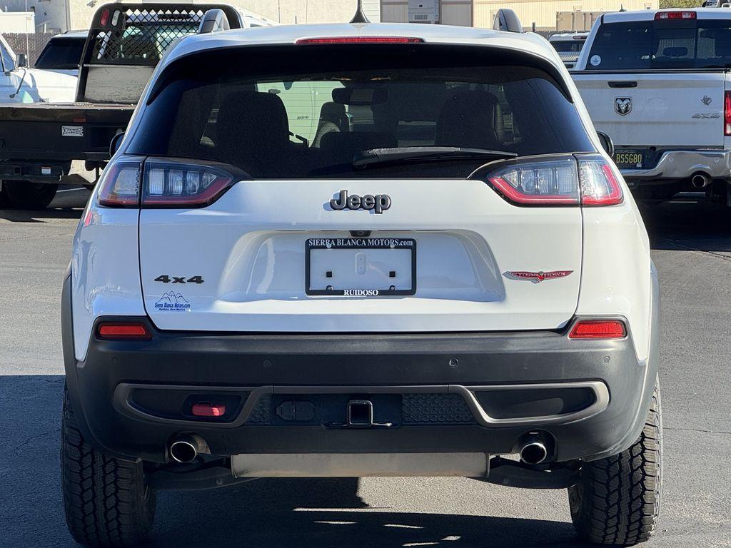 used 2021 Jeep Cherokee car, priced at $22,850