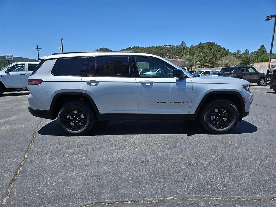 new 2024 Jeep Grand Cherokee L car, priced at $43,720