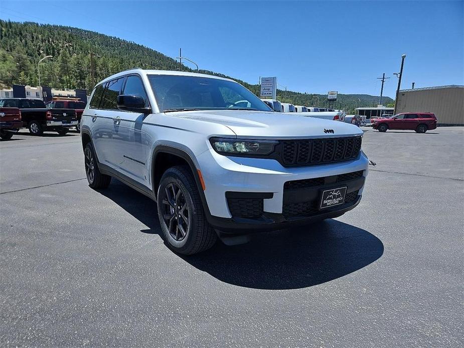 new 2024 Jeep Grand Cherokee L car, priced at $43,720