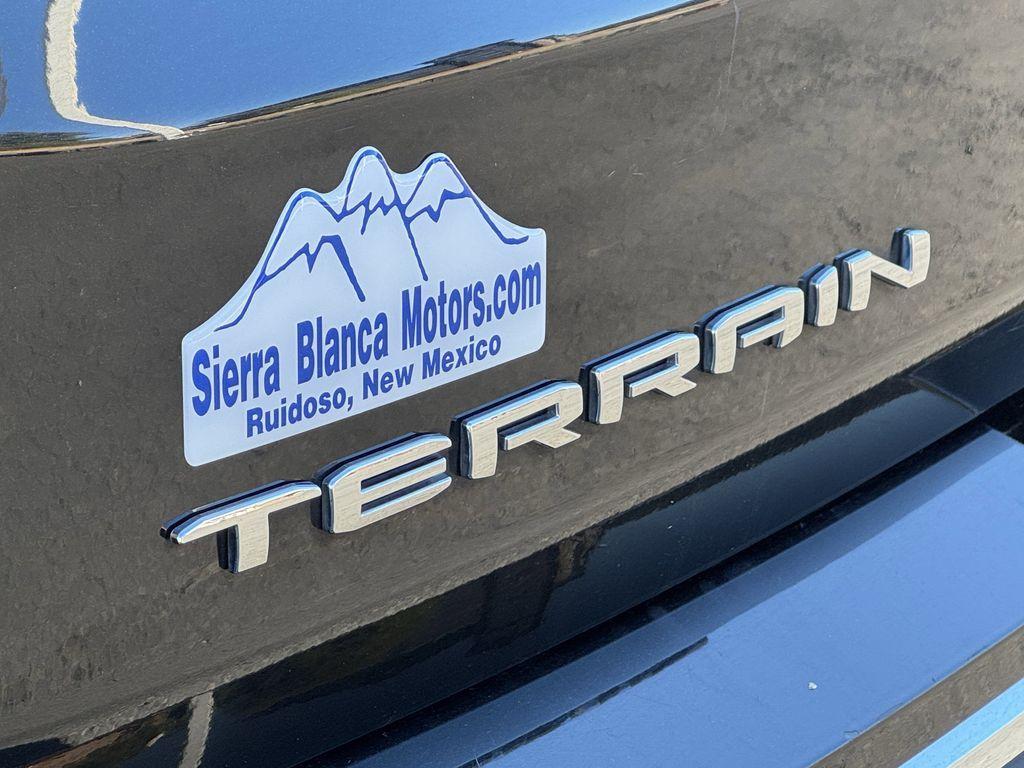 used 2024 GMC Terrain car, priced at $26,868