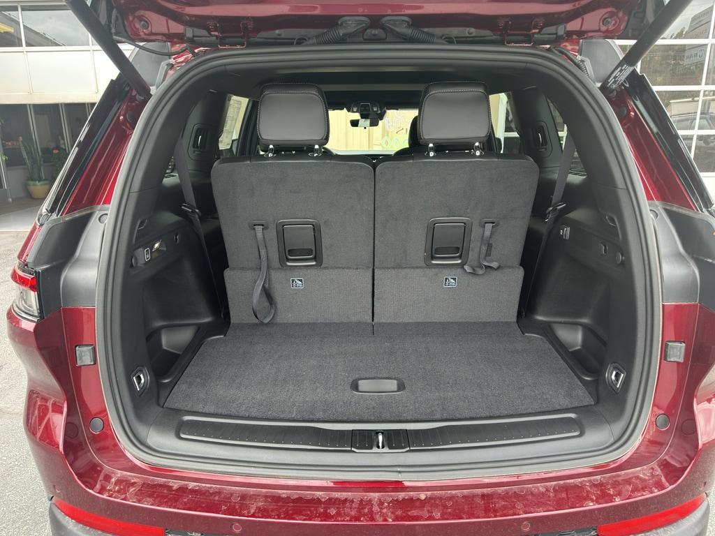 new 2025 Jeep Grand Cherokee L car, priced at $49,725