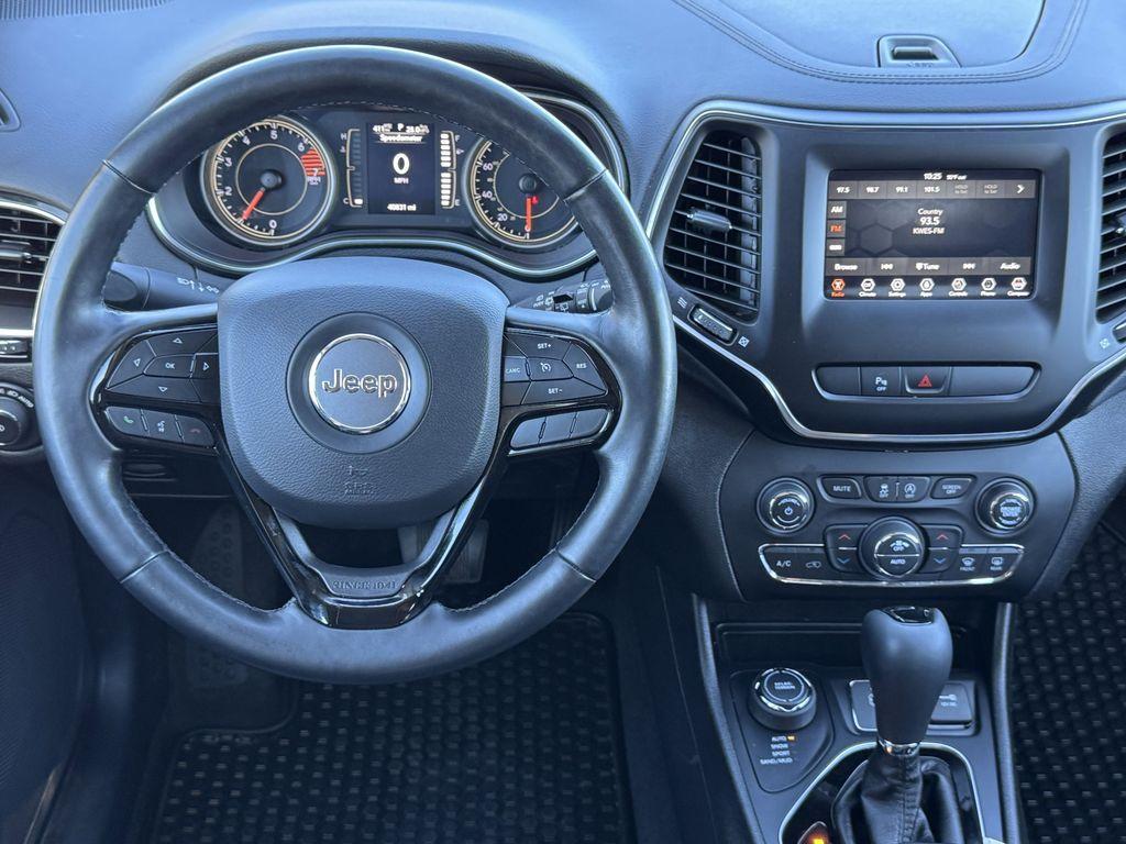 used 2020 Jeep Cherokee car, priced at $20,984