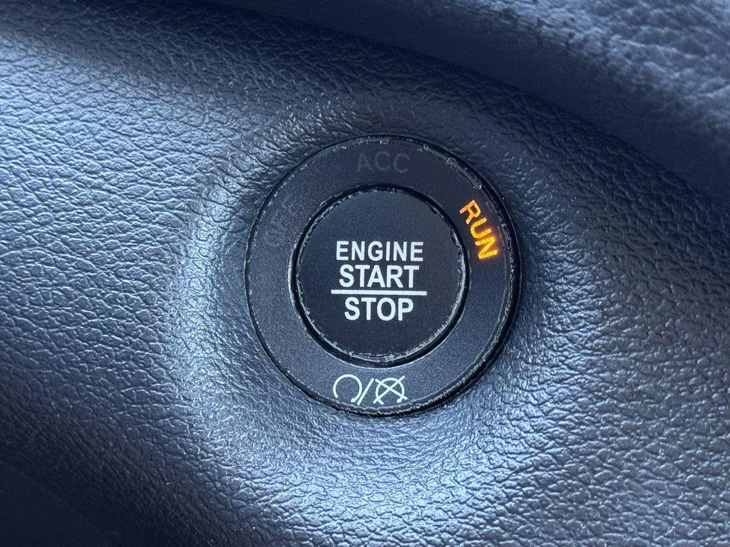 used 2020 Jeep Cherokee car, priced at $20,984