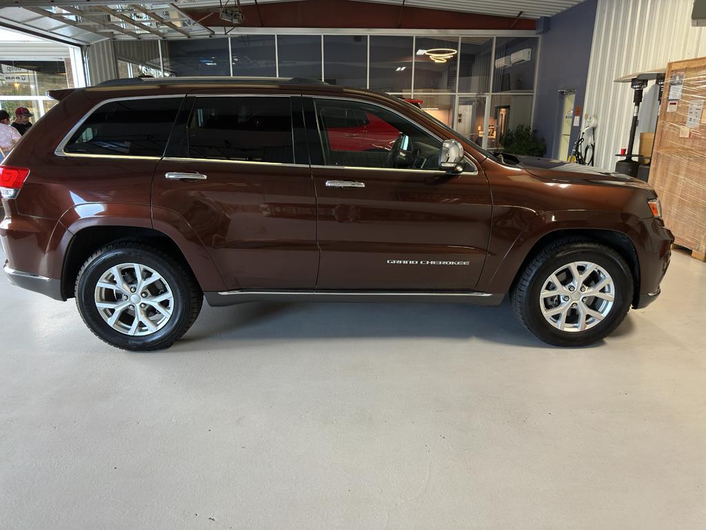 used 2014 Jeep Grand Cherokee car, priced at $13,984