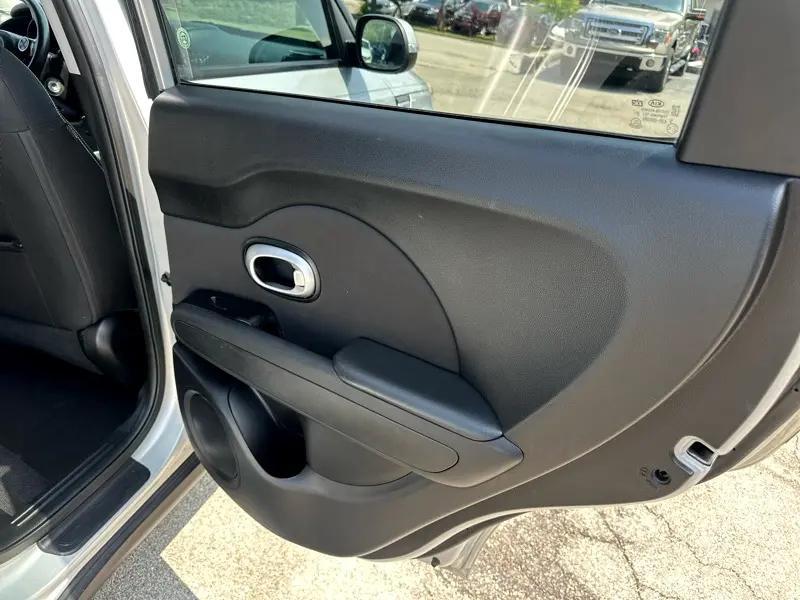 used 2014 Kia Soul car, priced at $5,599