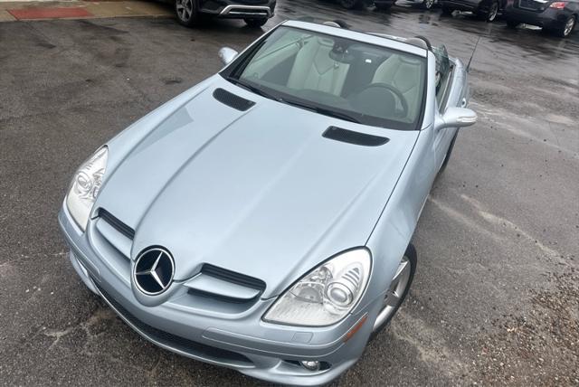 used 2006 Mercedes-Benz SLK-Class car, priced at $8,699