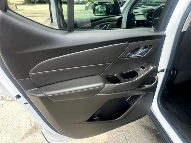 used 2020 Chevrolet Traverse car, priced at $12,990
