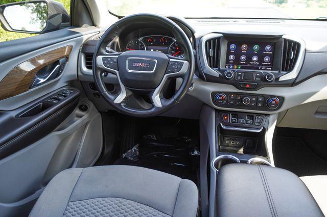 used 2021 Chevrolet Equinox car, priced at $18,539