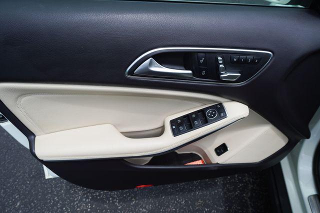 used 2018 Mercedes-Benz GLA 250 car, priced at $17,752