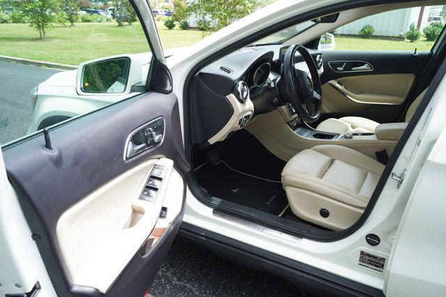 used 2018 Mercedes-Benz GLA 250 car, priced at $17,752