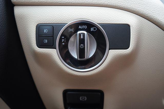 used 2018 Mercedes-Benz GLA 250 car, priced at $17,752