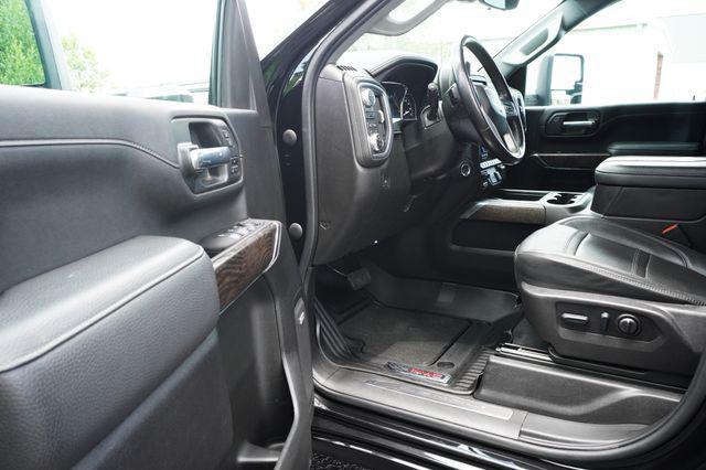 used 2023 GMC Sierra 2500 car, priced at $58,256