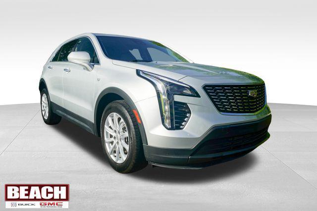 used 2022 Cadillac XT4 car, priced at $27,742