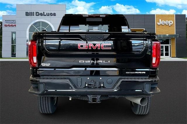 used 2022 GMC Sierra 2500 car, priced at $59,944