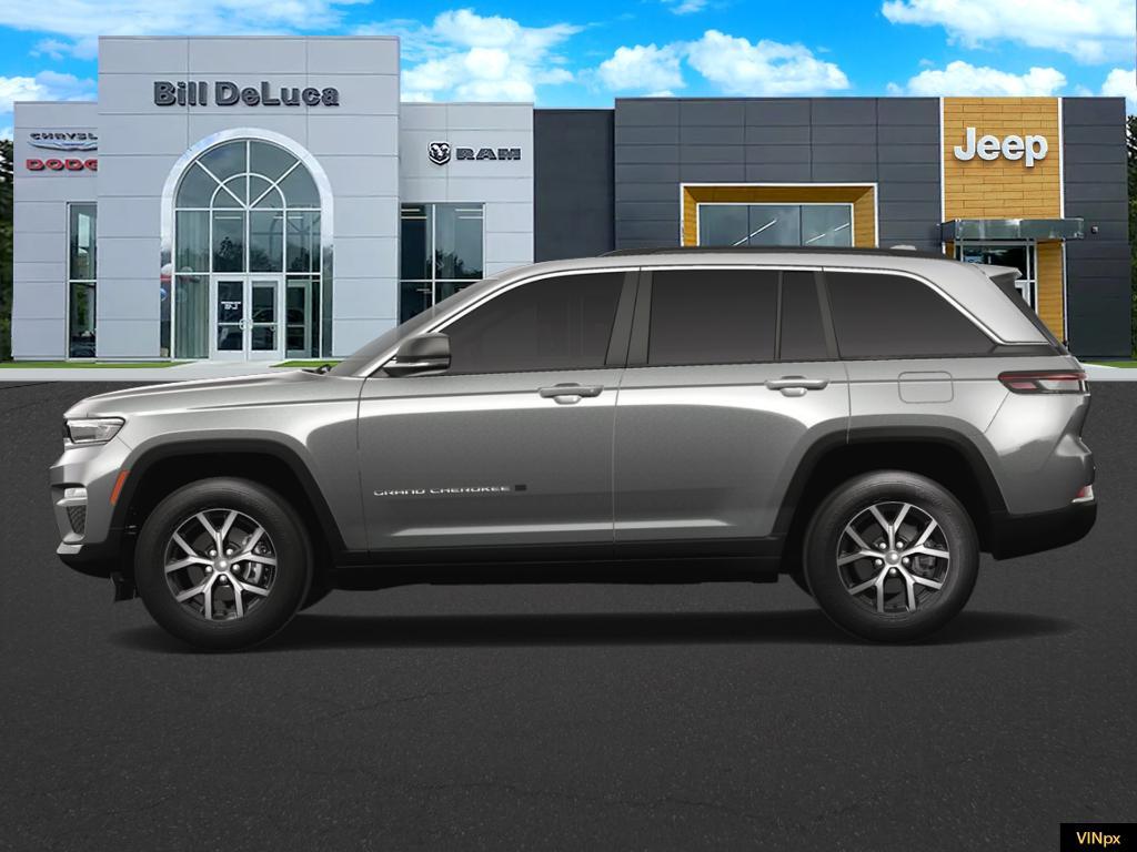 new 2025 Jeep Grand Cherokee car, priced at $44,795