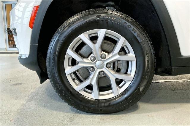 used 2021 Jeep Grand Cherokee L car, priced at $30,904