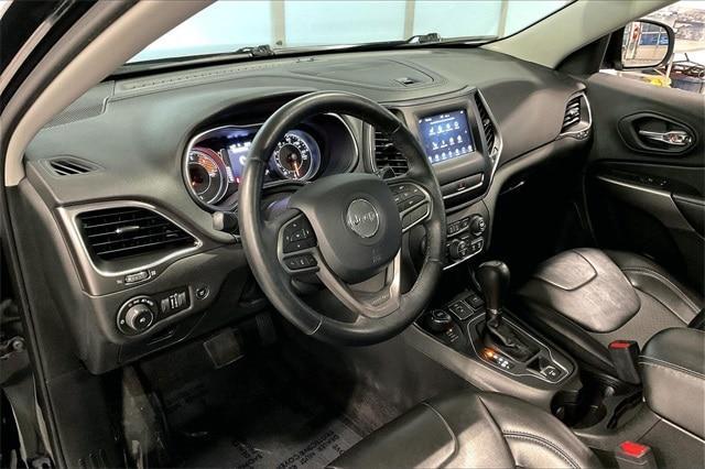 used 2019 Jeep Cherokee car, priced at $17,722